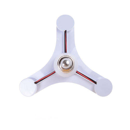 Light Bulb Socket Splitter, Adapter, Converter, E27 to 3x E27 Lamp Holder. Collections are allowed.