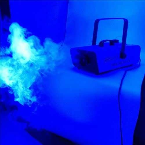 Smoke, Fog Machine 600W Heavy Duty, Compact and High Capacity. Collections are allowed.