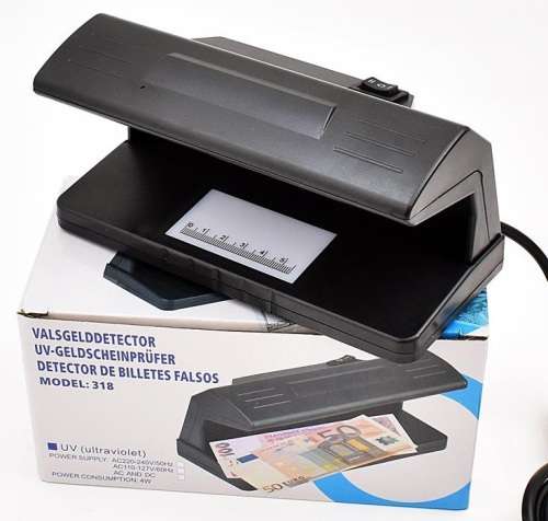 Counterfeit Fake Money Detector / UV Light Currency, Watermarks Detector. Collections Are Allowed.