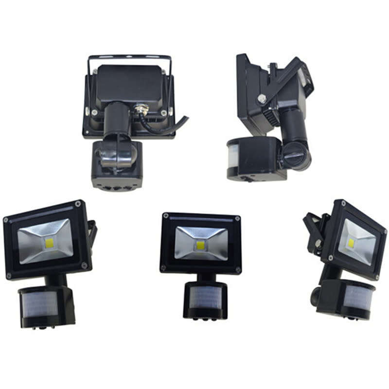 PIR Motion Sensor LED 220V Floodlights in 30W Cool White. Collections Are Allowed.