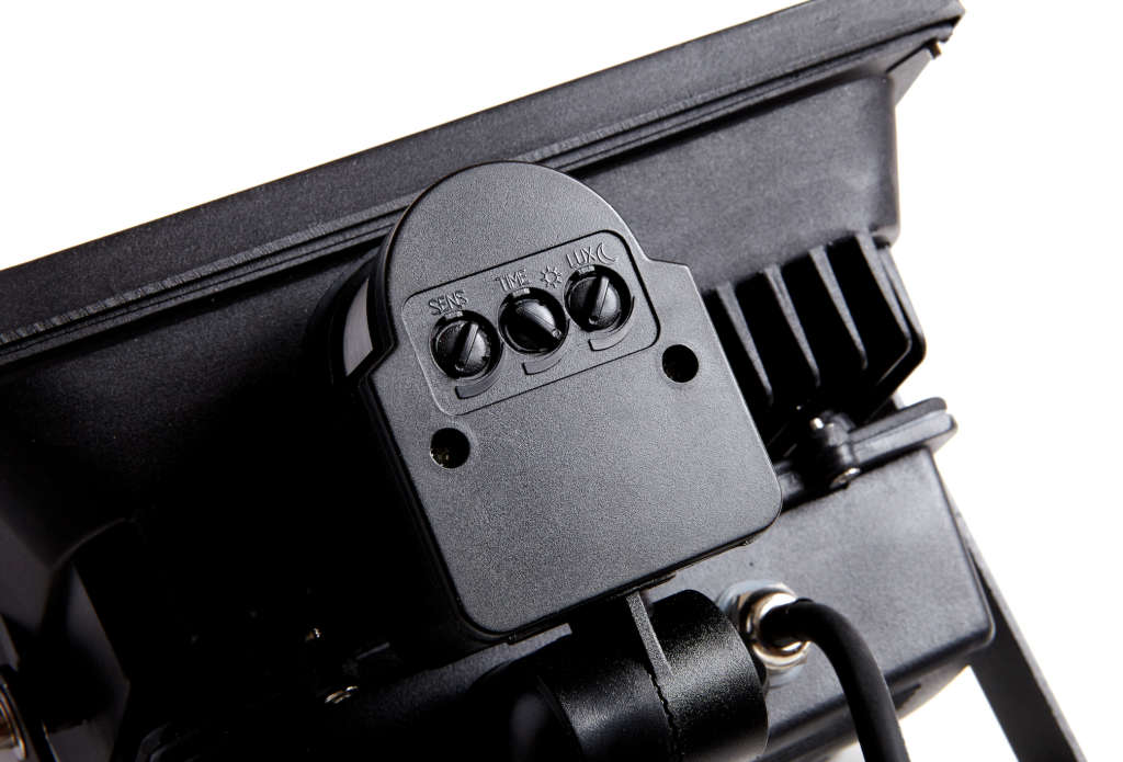 PIR Motion Sensor LED 220V Floodlights in 30W Cool White. Collections Are Allowed.