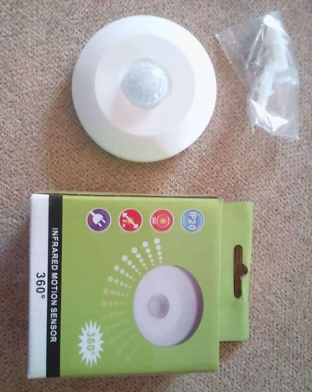 Clearance Sale Offer: Infrared Motion Sensor PIR 360° Detector, 220V. Collections Are Allowed.