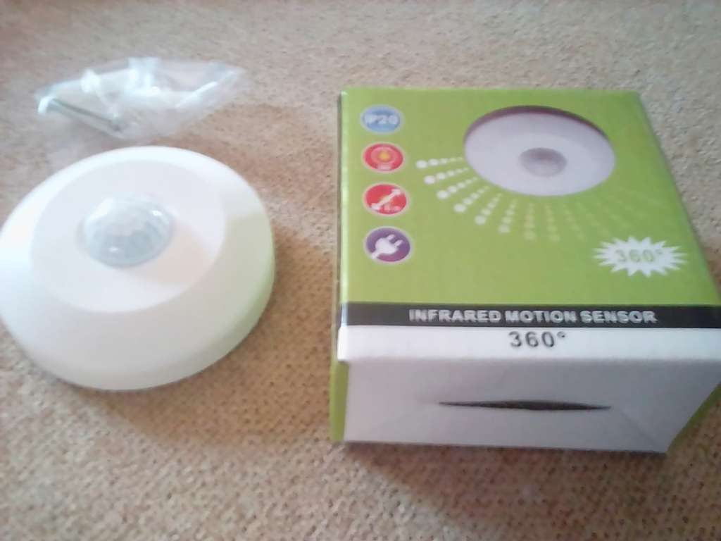 SPECIAL BULK OFFER: Infrared Motion Sensor PIR 360° Detector/Switch, 220V. Collections Are Allowed.