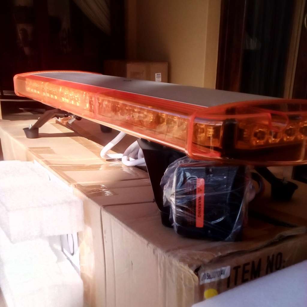 Breakdown Recovery Tow Truck Vehicle Strobe Roof Top Warning Flash Light Bar. Collections Allowed.