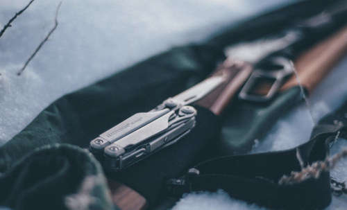 Authentic Leatherman - Surge® - 21 tools in 1 - The Power House Multi-Tool - Brand New Condition