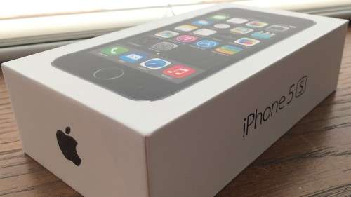 iPhone 5s - 16GB - Space Grey - Retina - iOS10 - With Original Box