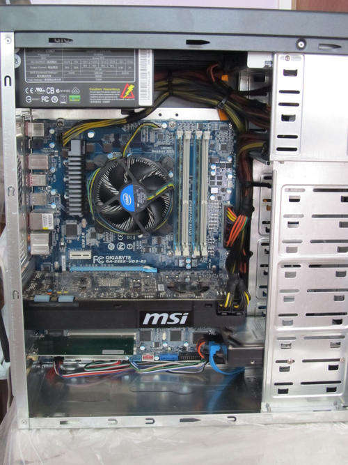 CORE I7 PC WITH LG 21.5" LED