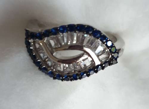 Sapphire ring
