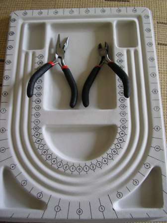 Beading board and tools