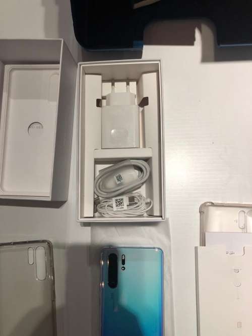 Huawei P30 Pro - Breathing Crystal 256GB/8GB *LOCAL STOCK* 10/10