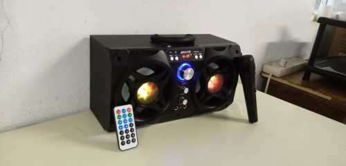 (DEMO UNIT) Everlotus Bluetooth Portable Mini-HiFi Speaker - comes with X1 Wired Mic (DEMO UNIT)