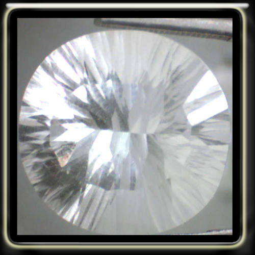 EXQUISITE 8.25ct Natural Crystal Clear Octave MysticTopaz With Beautifull Lustre