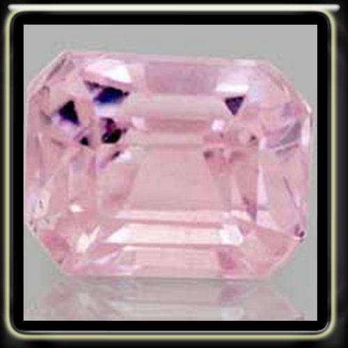 EXQUISITE 7.15CT VELVET LIGHT PINK TOPAZ, OCTAGON EMERALD GEMSTONE