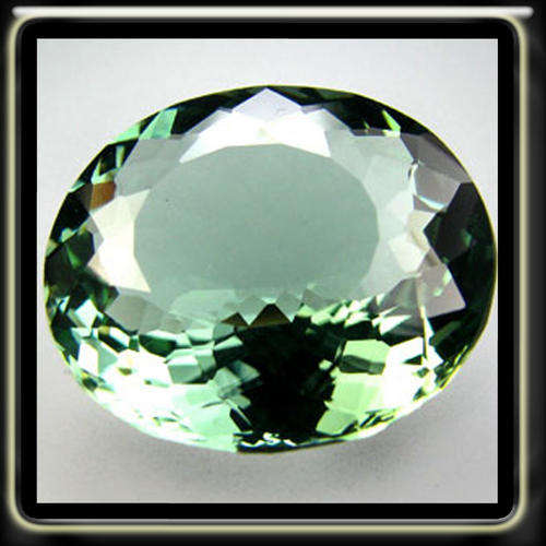 TITANIC 30.45CT PALE GREEN AMETHYST QUARTZ PLOSIHED IN A OVAL GEMSTONE