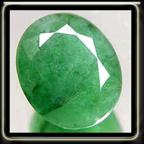 ELECTRIC 1.00CT LOVELY MEDIUM GREEN NATURAL OVAL EMERALD FROM MADAGASCAR