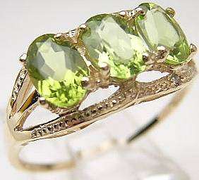 NATURAL 10K GOLD PERIDOT & DIAMOND RING