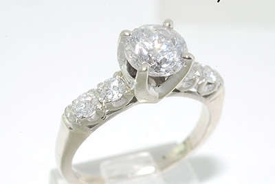 R160000 ELEGANT 1.43CT 5 STONE ROUND CUT DIAMOND ENGAGEMENT RING