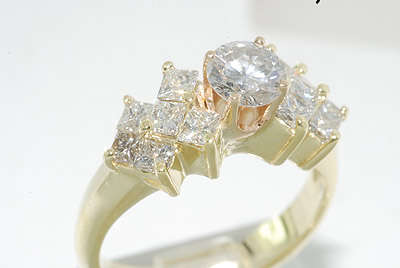 R80000 1.67CT 13 STONE DIAMOND ENGAGEMENT RING 18K GOLD