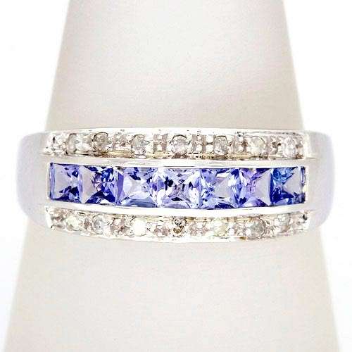 BEAUTIFUL 1.20CT TANZANITE & 14 DIAMOND RINGS 9CT 9K WHITE GOLD