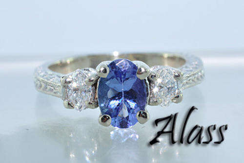 GORGEOUS 1.07CT "AAA" TANZANITE & DIAMOND RING