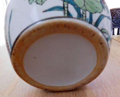 Pretty Oriental pot planter