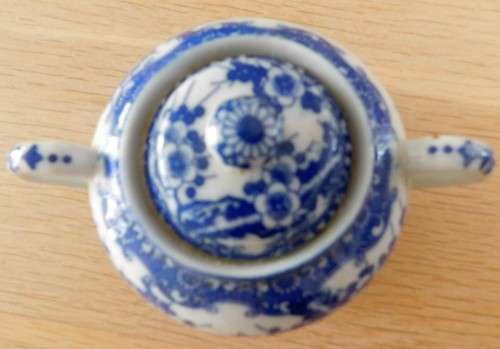 Oriental blue and white eggshell sugar bowl with lid