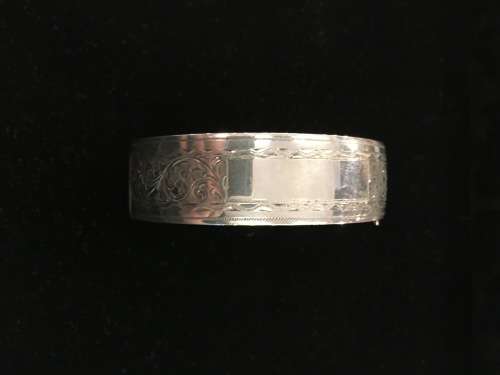 Vintage Steling Silver Bangle