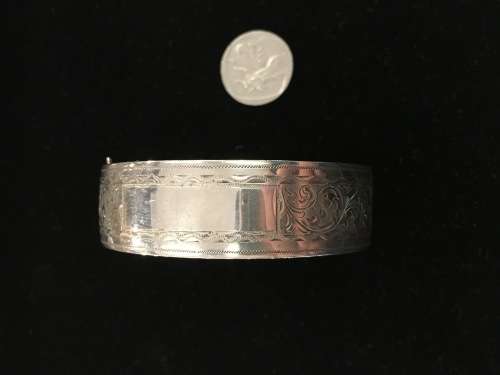 Vintage Steling Silver Bangle