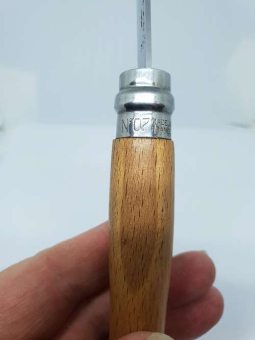 Collection of 5 pocket knives ( Opinel x 2, Victorinox x 2, Kershaw x 1)