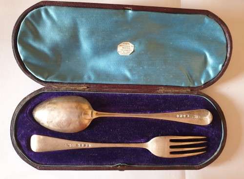 Sterling Spoon & Fork set in original case (latch does not catch) - George Aldwinckle - late 1800`s