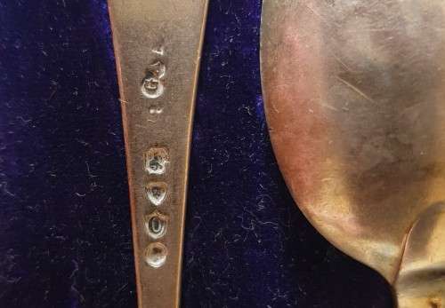Sterling Spoon & Fork set in original case (latch does not catch) - George Aldwinckle - late 1800`s