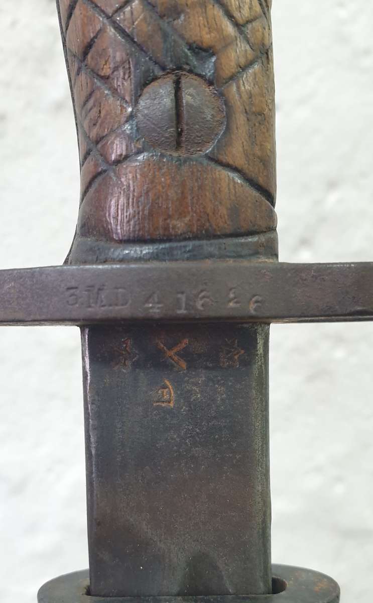 1916 Australian maple leaf grip bayonet