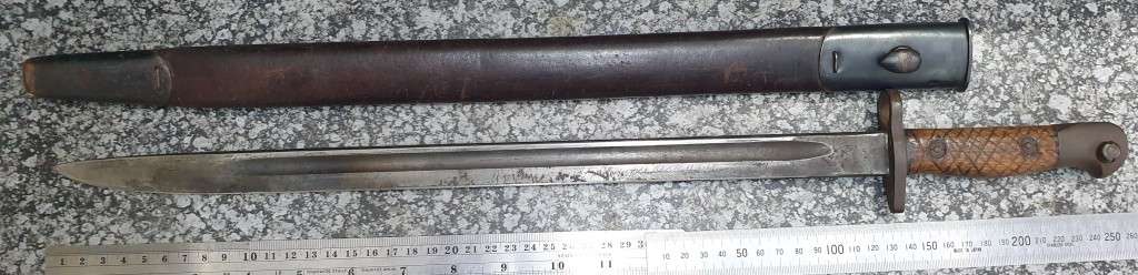 1916 Australian maple leaf grip bayonet