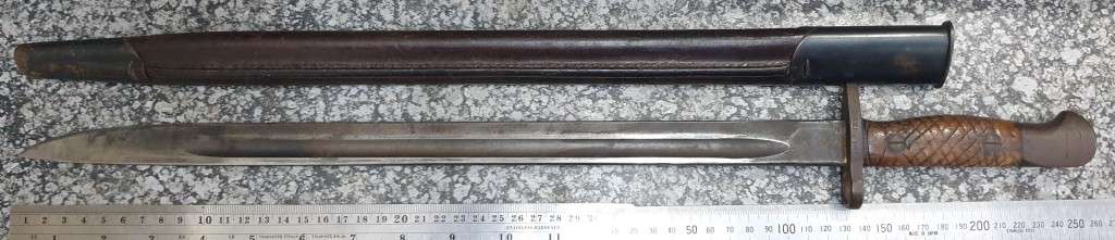 1916 Australian maple leaf grip bayonet