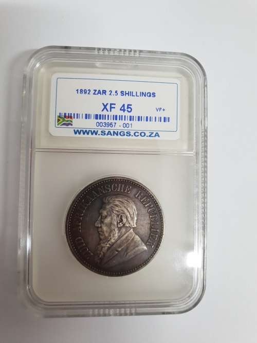 1892 2.5 shillings ! Rare XF45 example. Beautiful silver coin
