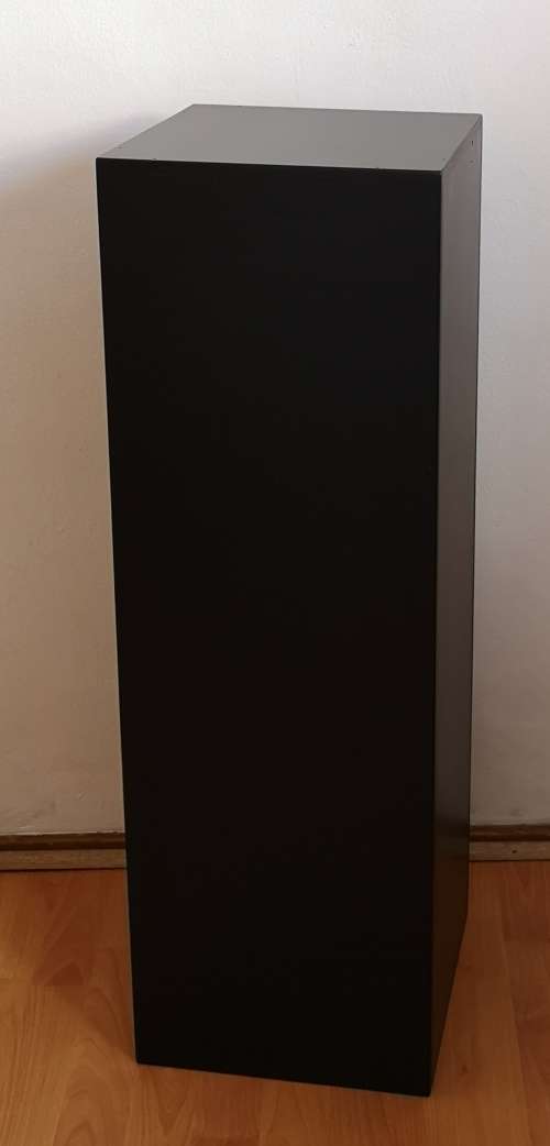 90cm tall Black Display Stand/Plinth
