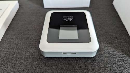 4G LTE Wireless Router and 5200 mAH Power Bank