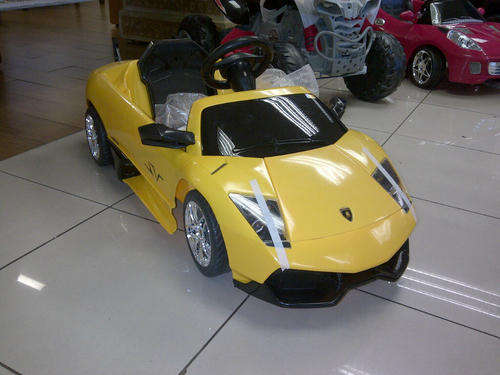 Official Licensed Lamborghini Ride on Car