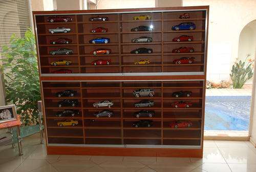 Model Car Cabinet