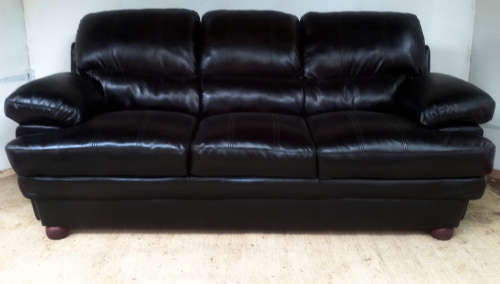 A MUST HAVE - Black Leather Couch
