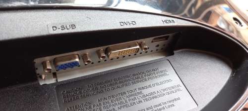 3 Screens (Sony, LG and 1 Unknown Brand) - Various Sizes