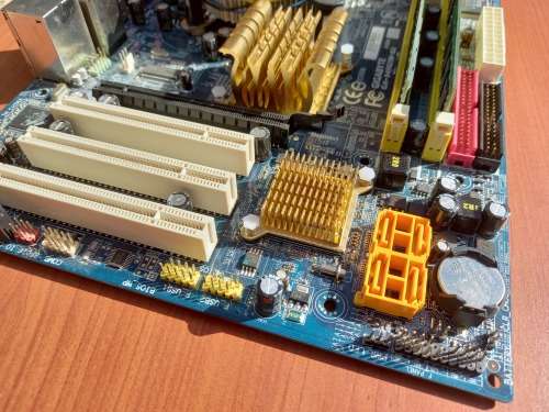 Gigabyte Motherboard Combo