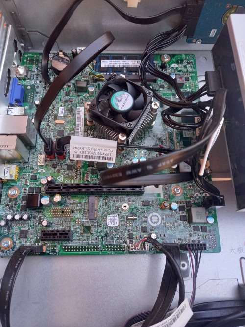 Lenovo 300s Tower | 500GB HDD | 4GB Ram | M.2 Support + FREE Keyboard and Mouse