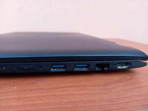 [Retail: R13000] Lenovo Yoga 500 Laptop | i5-6th Gen | Full Touch | 1TB HDD | 4GB Ram + MORE!!!!