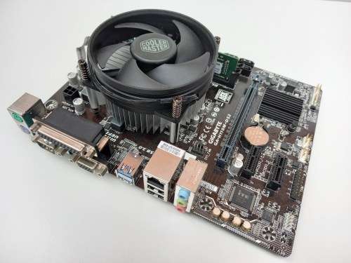 [MONSTER SPEC] i3 7th Gen CPU | 4 Cores @ 3.90GHz | Gigabyte Motherboard | 4GB DDR4 Ram | CPU Cooler