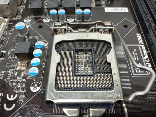 [Super Low Shipping] MSI H61M-P20 | 3rd Gen Intel Motherboard | Year End Clearance!!!!!