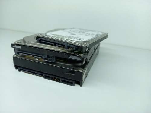 [Hard Drive Bundle 3] 3 Hard Drives | 2 x Samsung | 1 x Seagate | All Tested On HD Sentinel