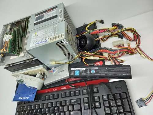 7.20kg Bulk Electronics/Tech Bundle | One Bid For Everything | Massive Tech Stock Clearance