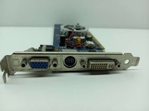 [FREE SHIPPING] Gigabyte GeForce 8400 GS GPU | GV-NX84G256HE | VGA & DVI Ports | Year End Clearance!