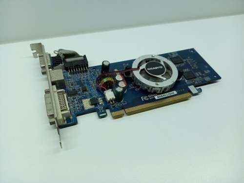 [FREE SHIPPING] Gigabyte GeForce 8400 GS GPU | GV-NX84G256HE | VGA & DVI Ports | Year End Clearance!
